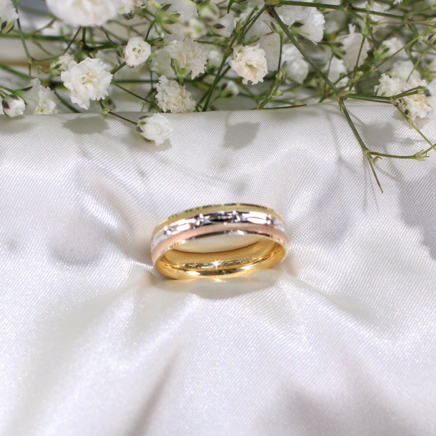 14K Gold Wedding Band For Women