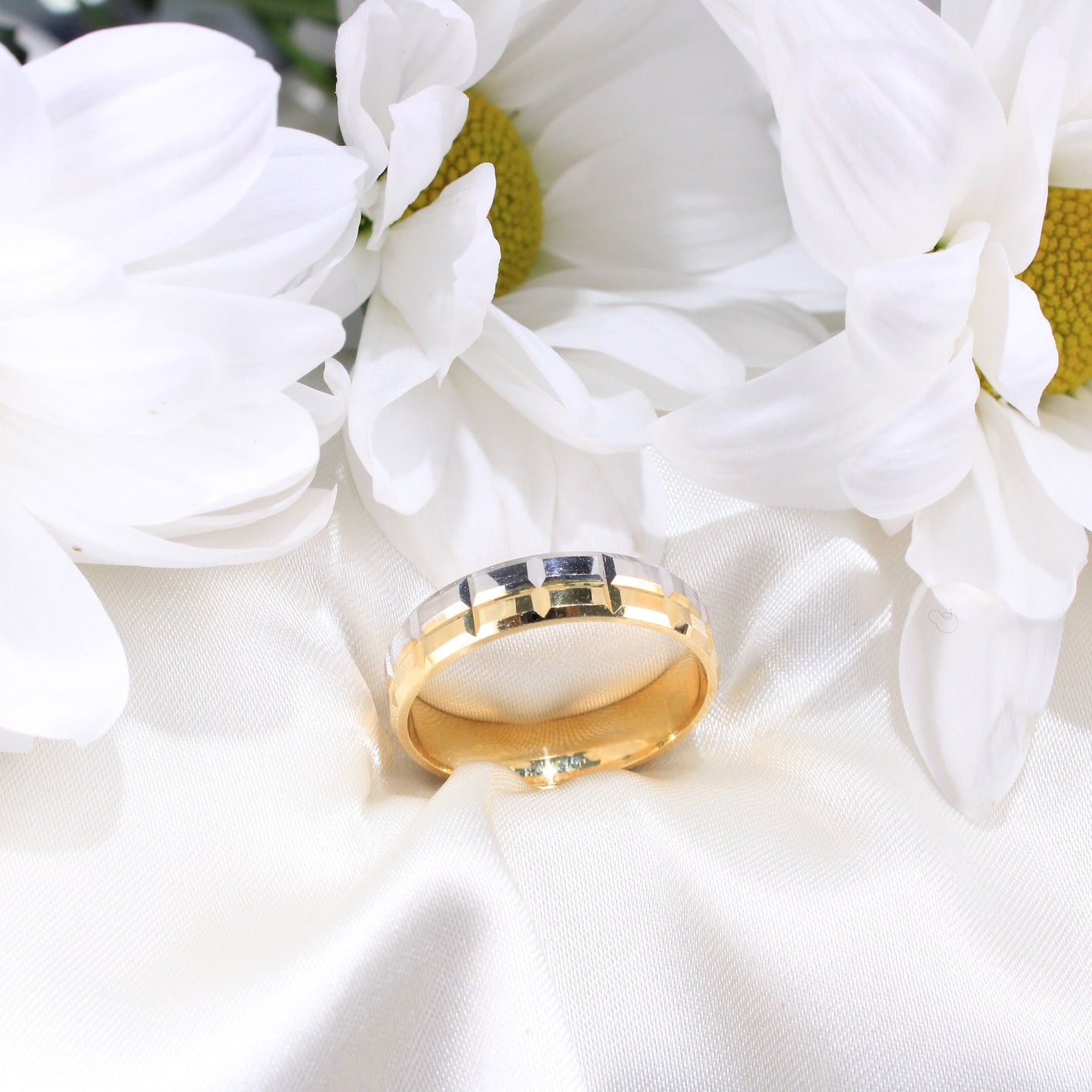 14K Gold Wedding Band For Women
