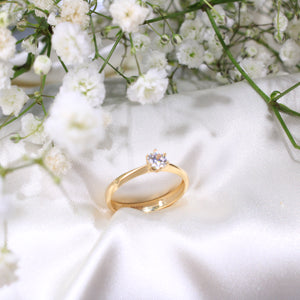 14K Yellow Gold Engagement ring