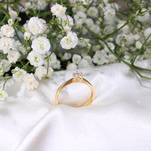 14K Yellow Gold Engagement ring