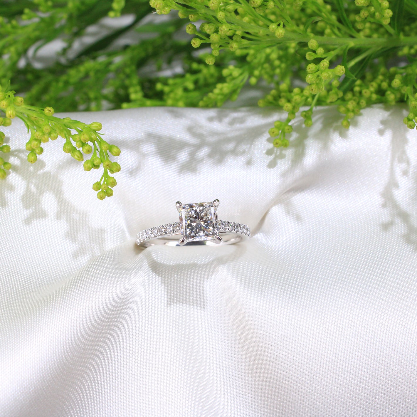 14K Gold Laboratory Grown Diamond Engagement Ring