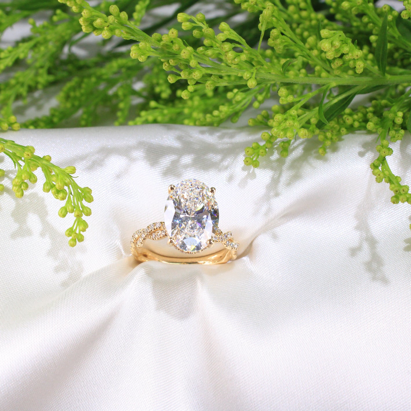 14K Gold Laboratory Grown Diamond Engagement Ring