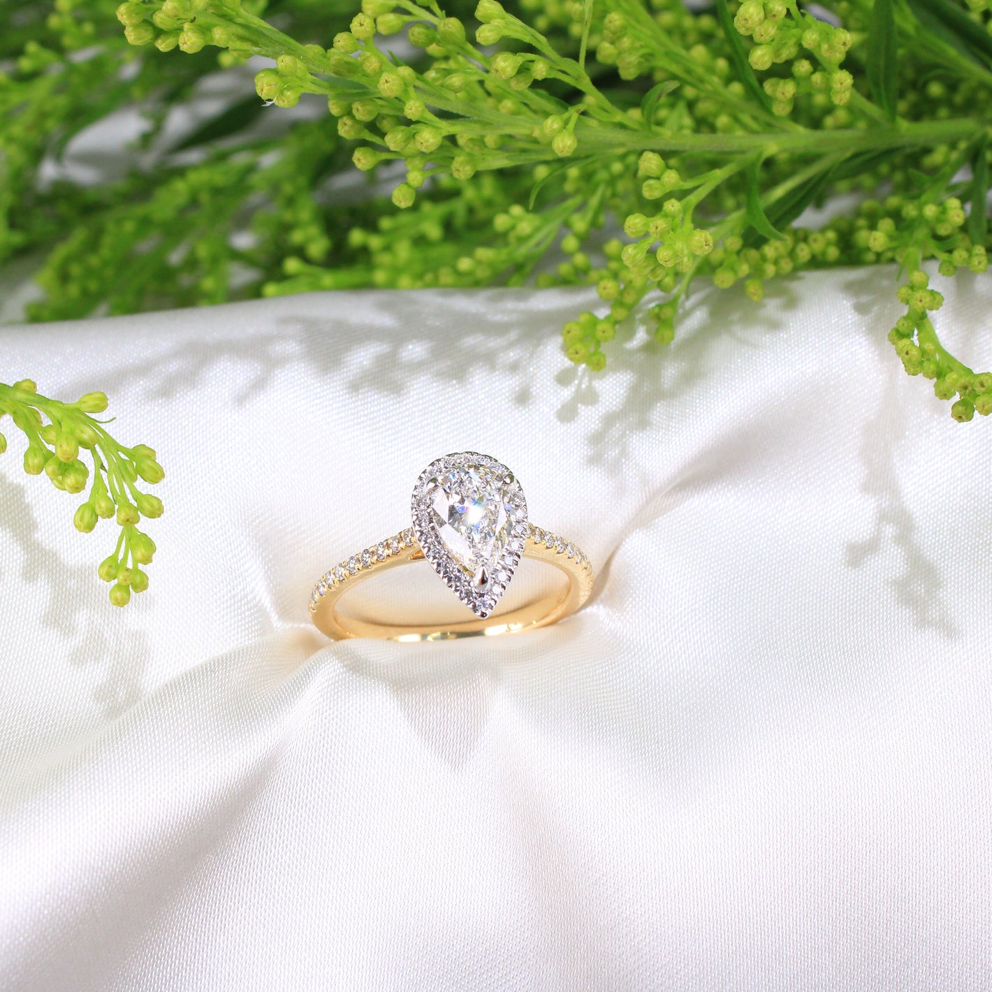 14K Gold Laboratory Grown Diamond Engagement Ring