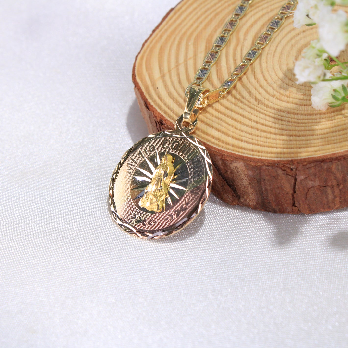 14K Yellow Gold First Communion Charm