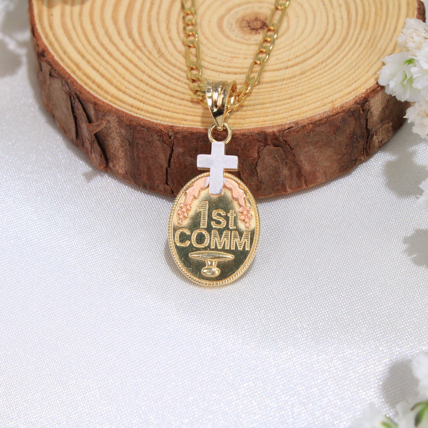 14K Yellow Gold First Communion Charm