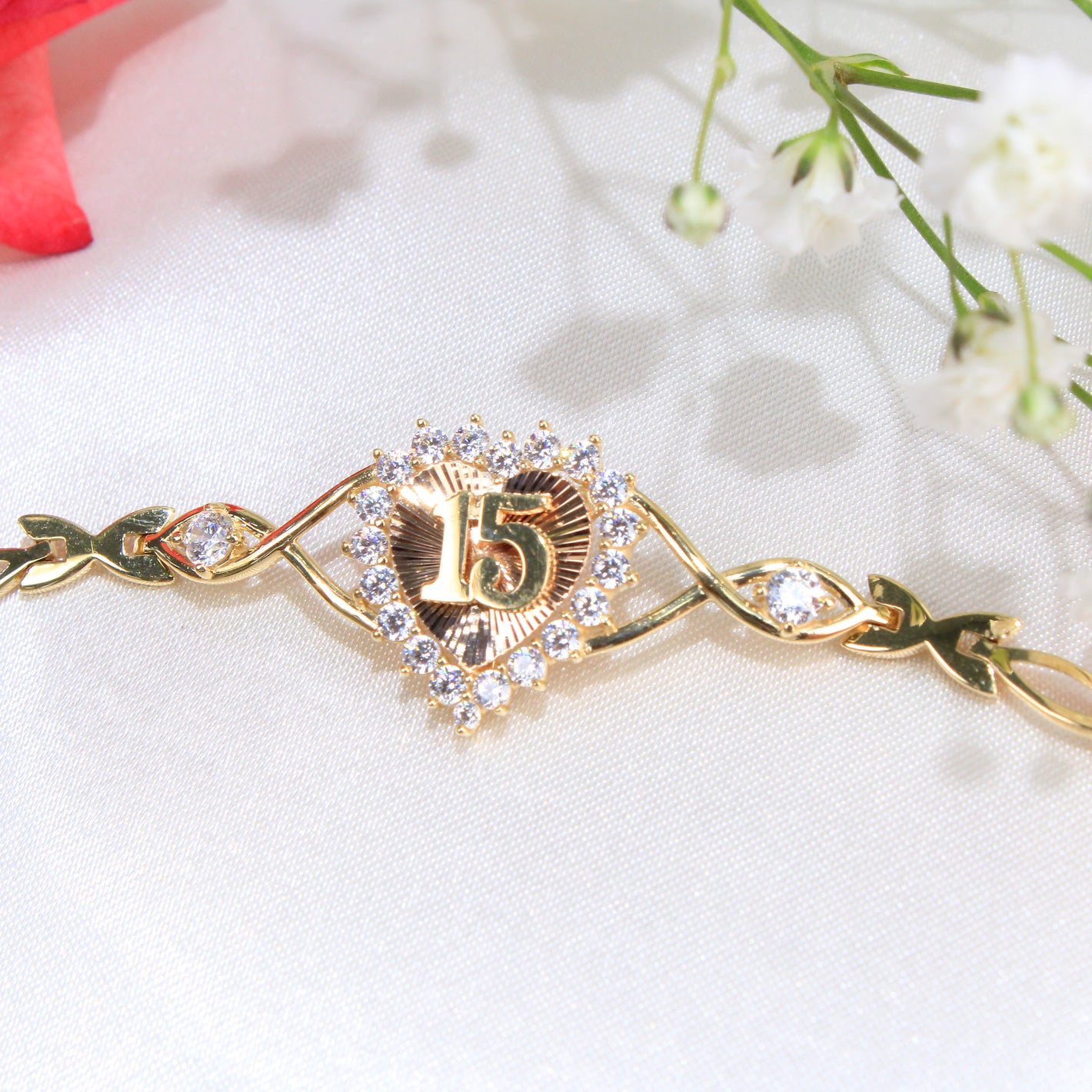 14K Yellow Gold Heart Quinceañera Charm Bracelet 3mm 8in