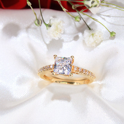 14K Yellow Gold Engagement ring