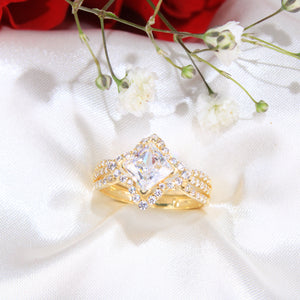 14K Yellow Gold Engagement ring