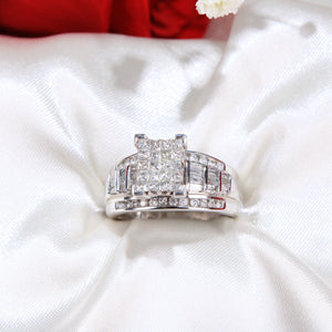 10K White Gold Diamond Engagement Ring