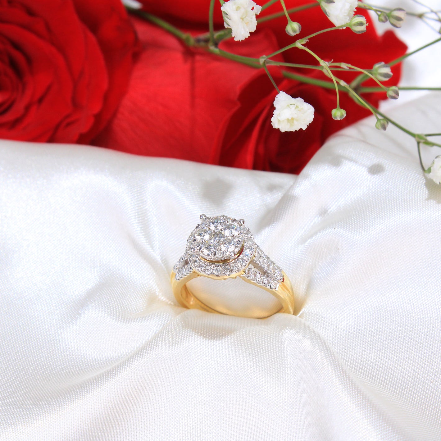 14K Gold Diamond Engagement Ring