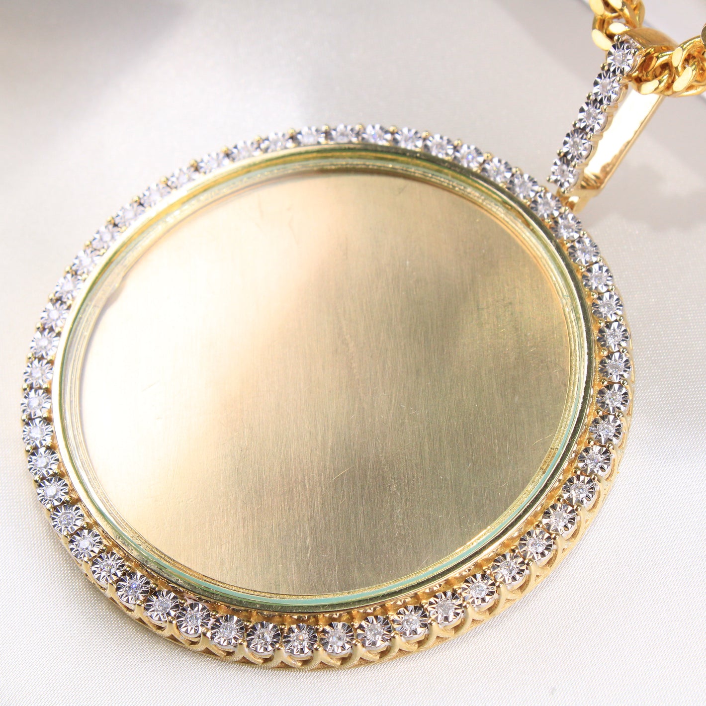 10K Yellow Gold Diamond Personalized Picture Charm