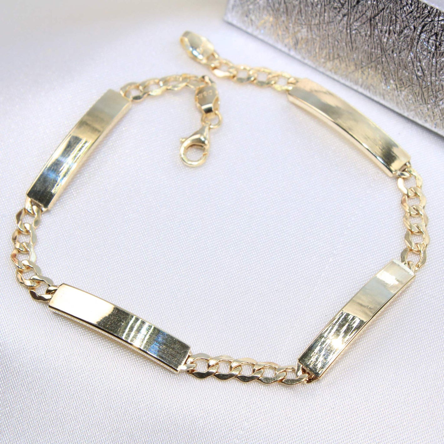 14K Yellow Gold Bracelet 4.5mm 7.5in