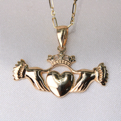 14K Yellow Gold Claddagh Charm