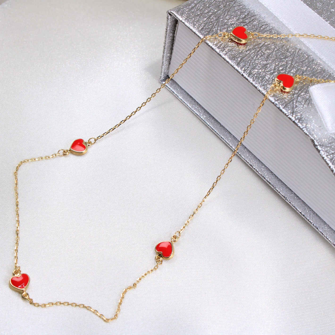 14K Yellow Gold Red Hearts Necklace 18in