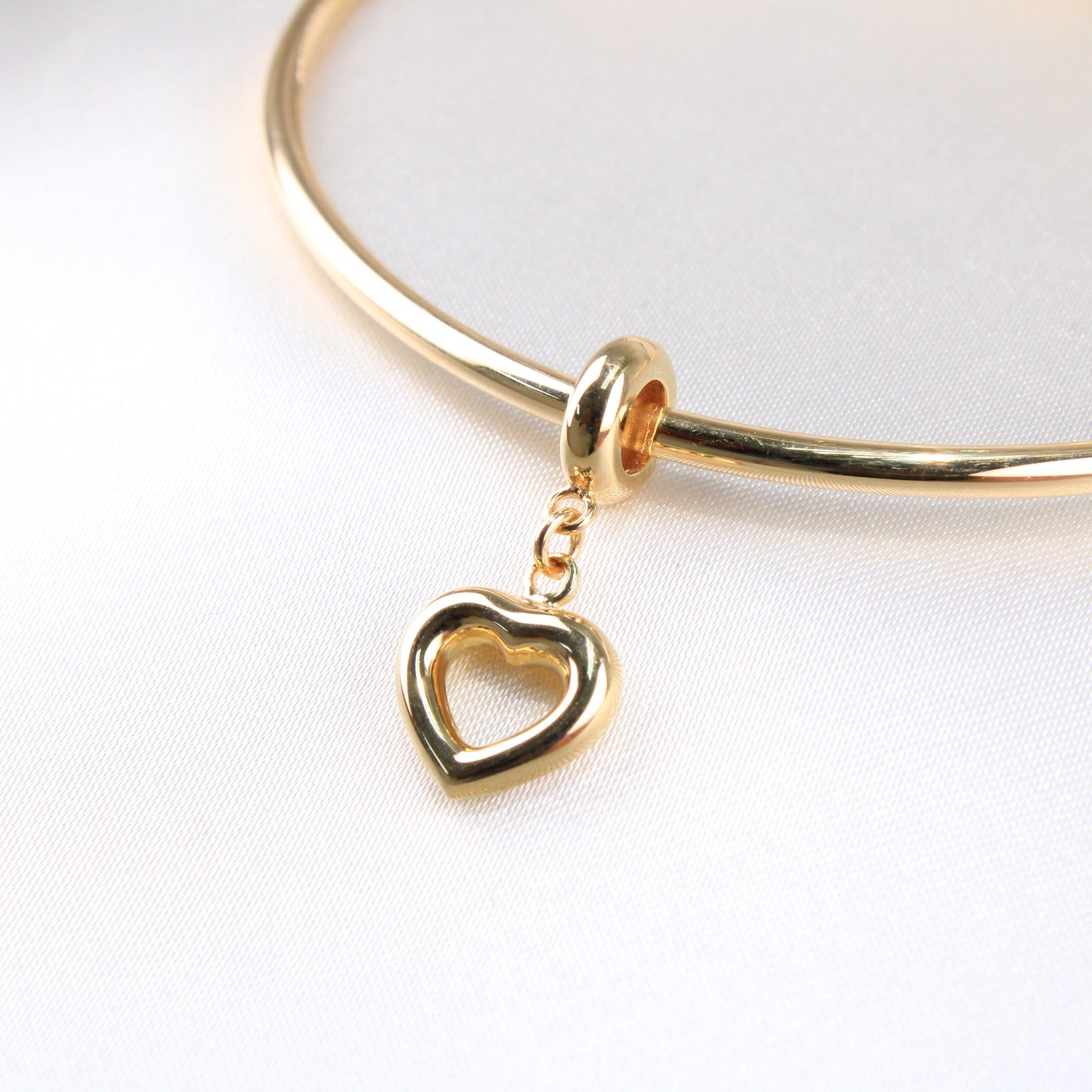 14K Yellow Gold Dangle Heart Charm