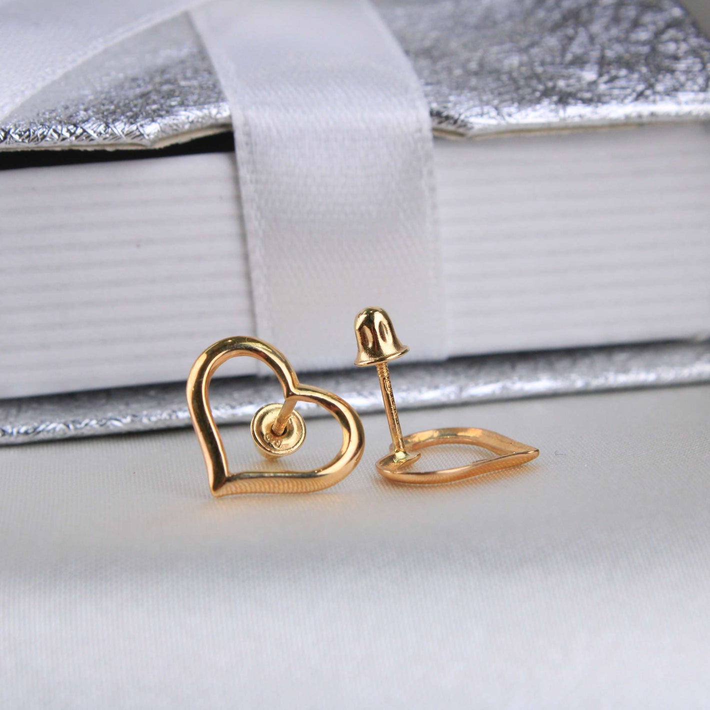 14K Yellow Gold Heart Earrings