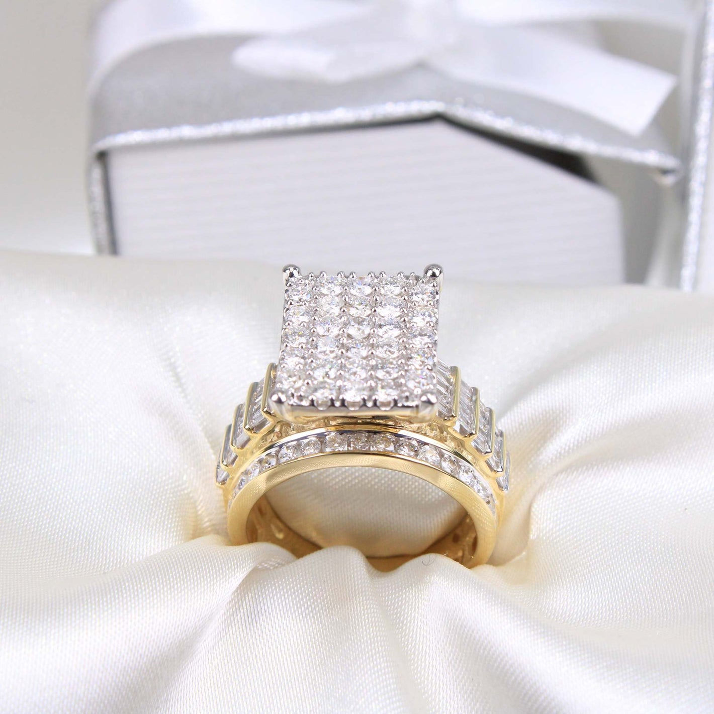 10K Yellow Gold Diamond Ring