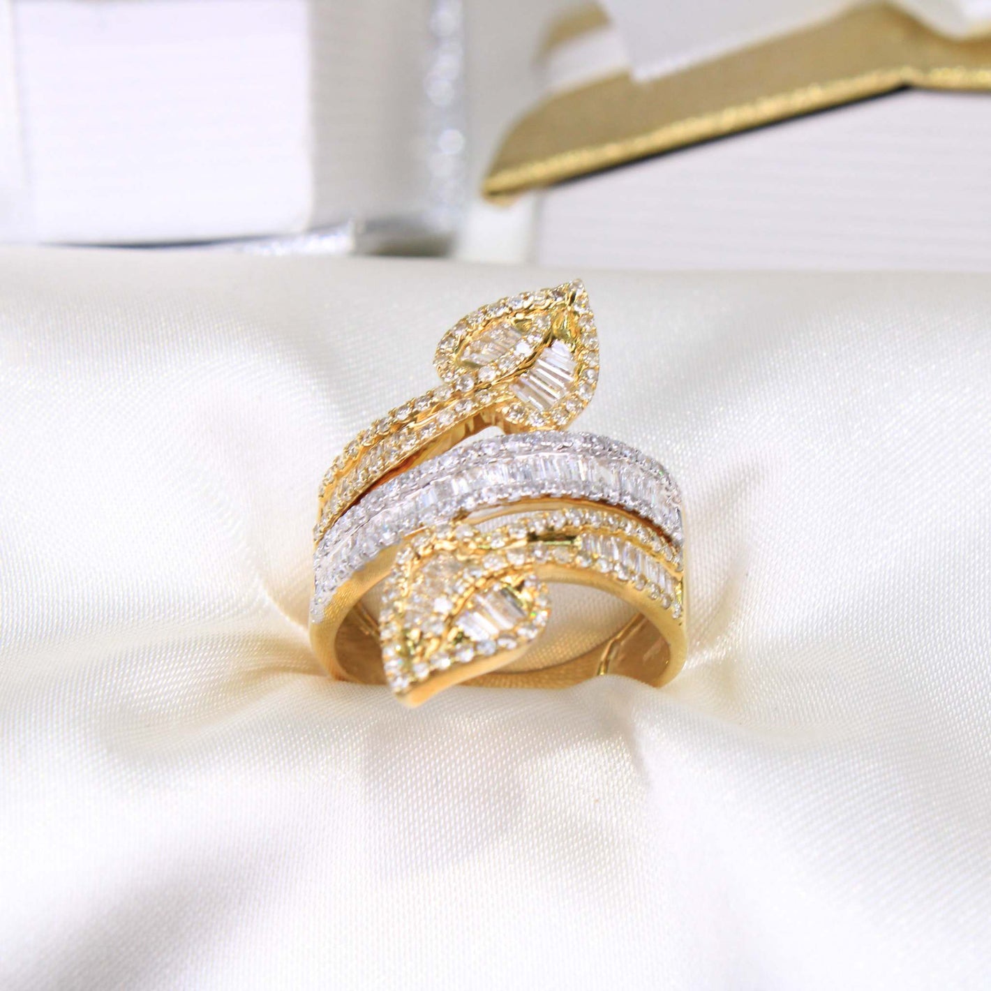 10K Yellow Gold Diamond Ring